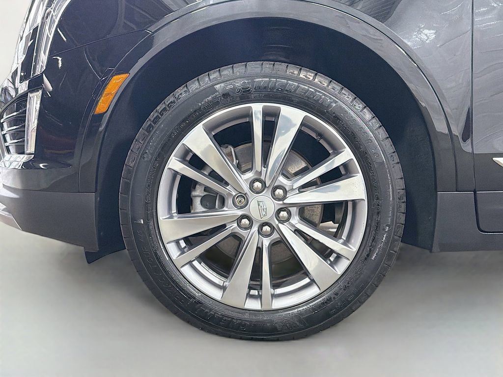 Used 2024 Cadillac XT5 Premium Luxury image 32
