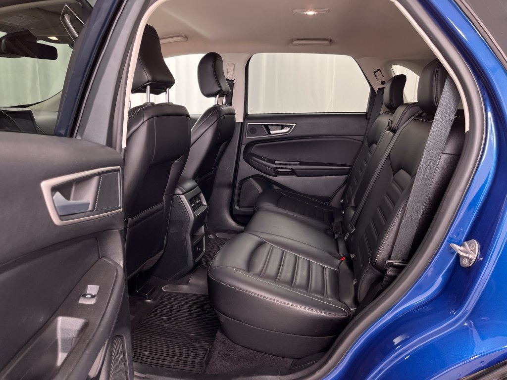 Used 2024 Ford Edge SEL AWD/4WD image 27