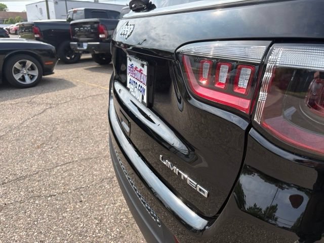 Used 2026 Jeep Compass Limited AWD/4WD image 33