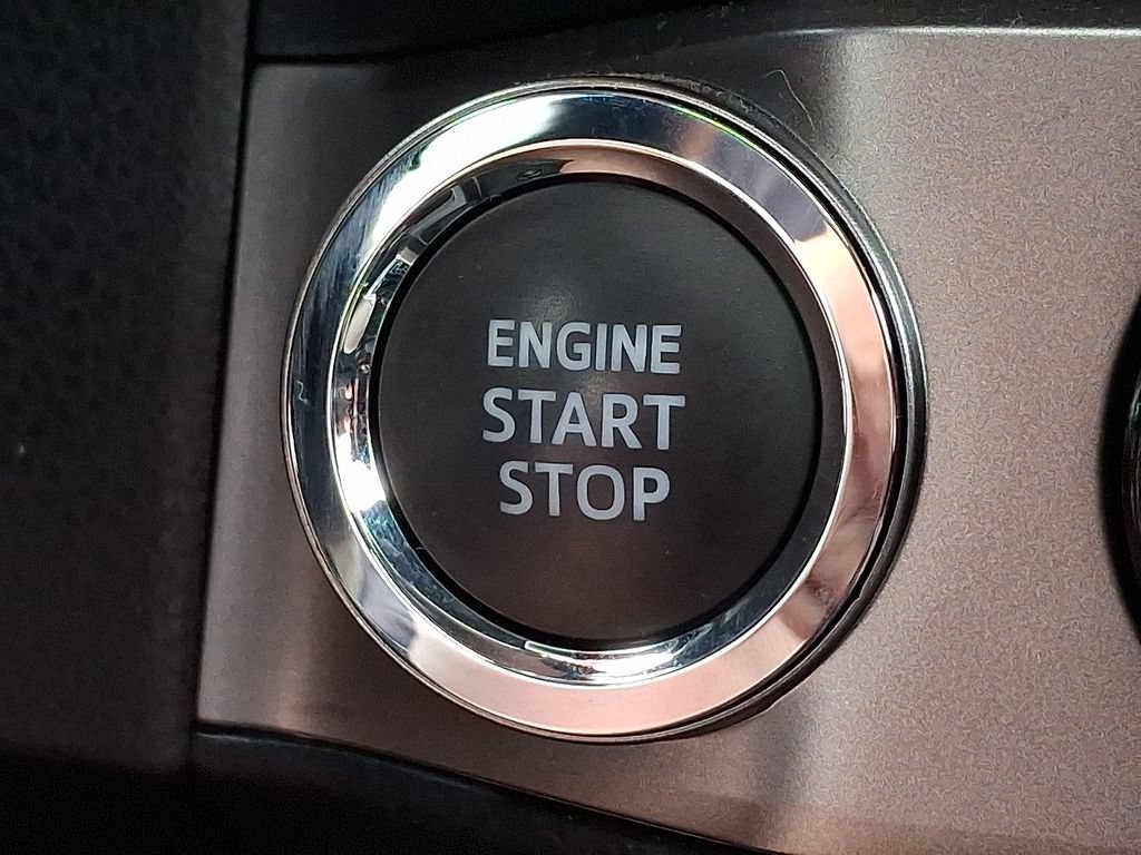Certified 2023 Toyota Tacoma Limited AWD/4WD image 24