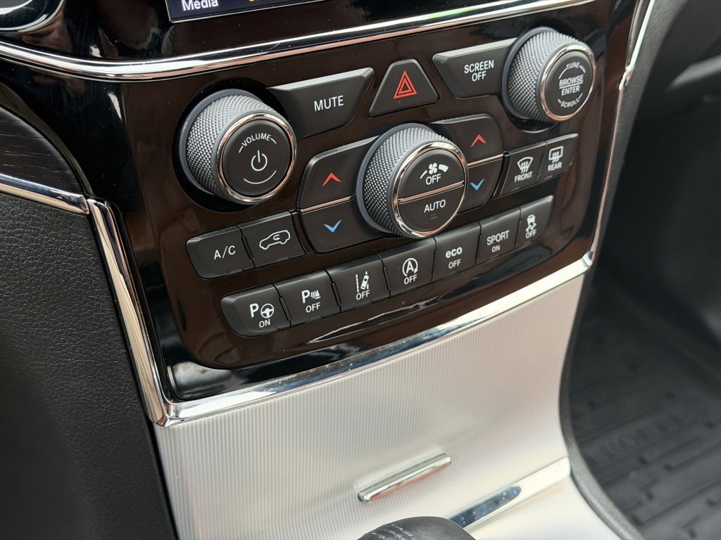 Used 2019 Jeep Grand Cherokee Summit w/ Platinum Series Group image 15