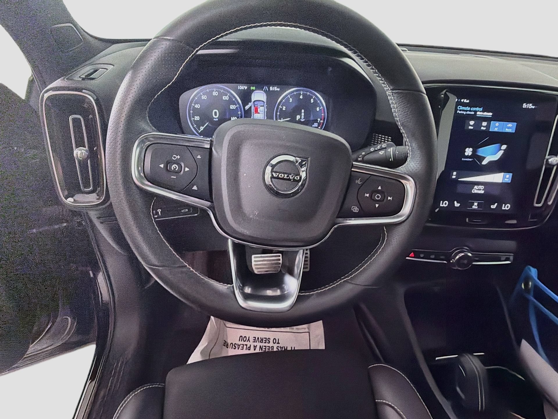 Used 2021 Volvo XC40 T5 R-Design w/ Advanced Package AWD/4WD image 11