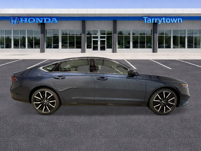 New 2026 Honda Accord Touring image 8
