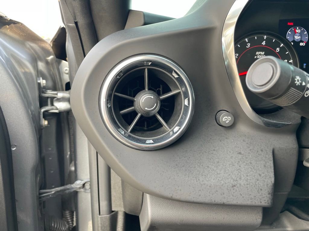 Used 2020 Chevrolet Camaro SS image 12