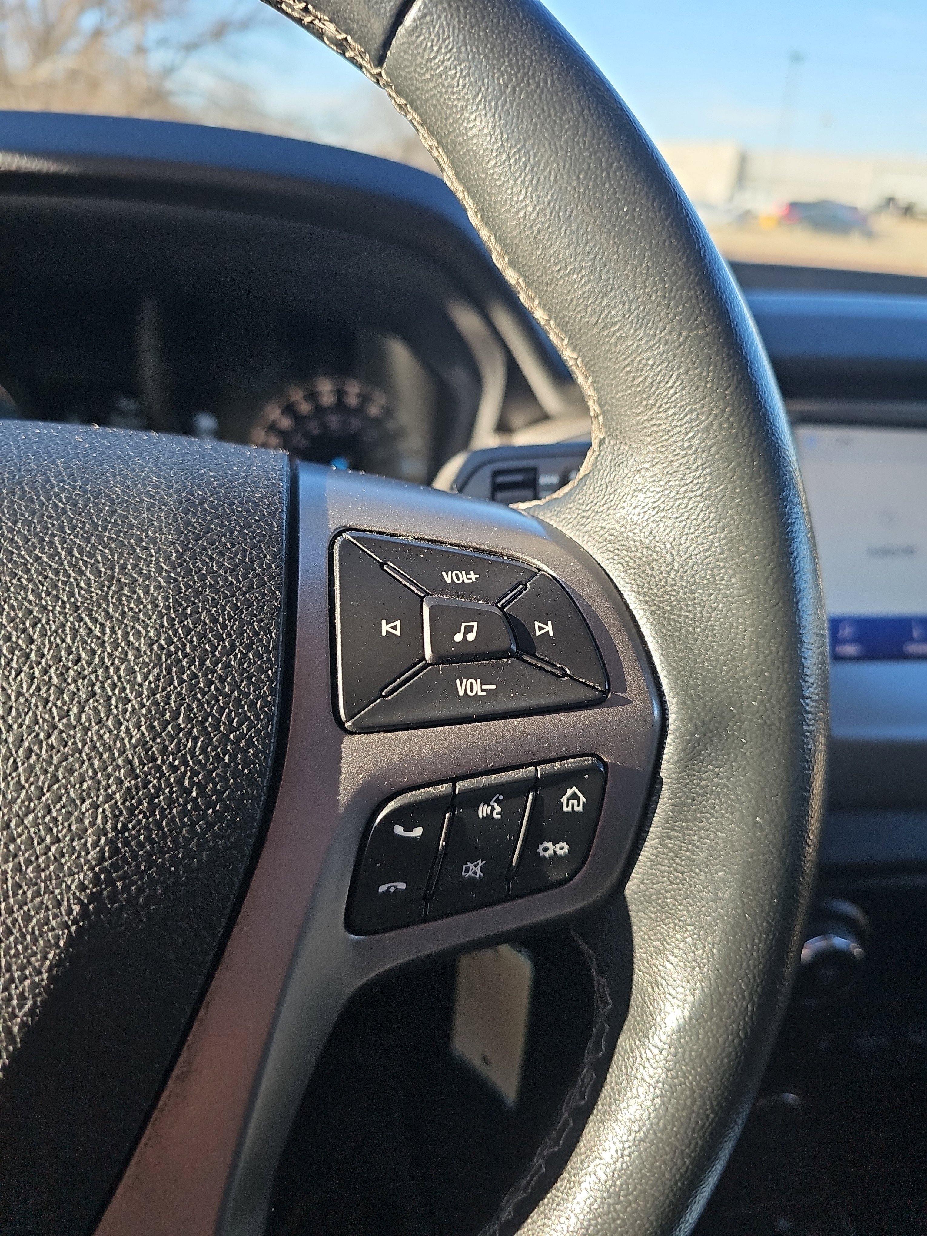 Used 2020 Ford Ranger XLT w/ Equipment Group 301A Mid image 24