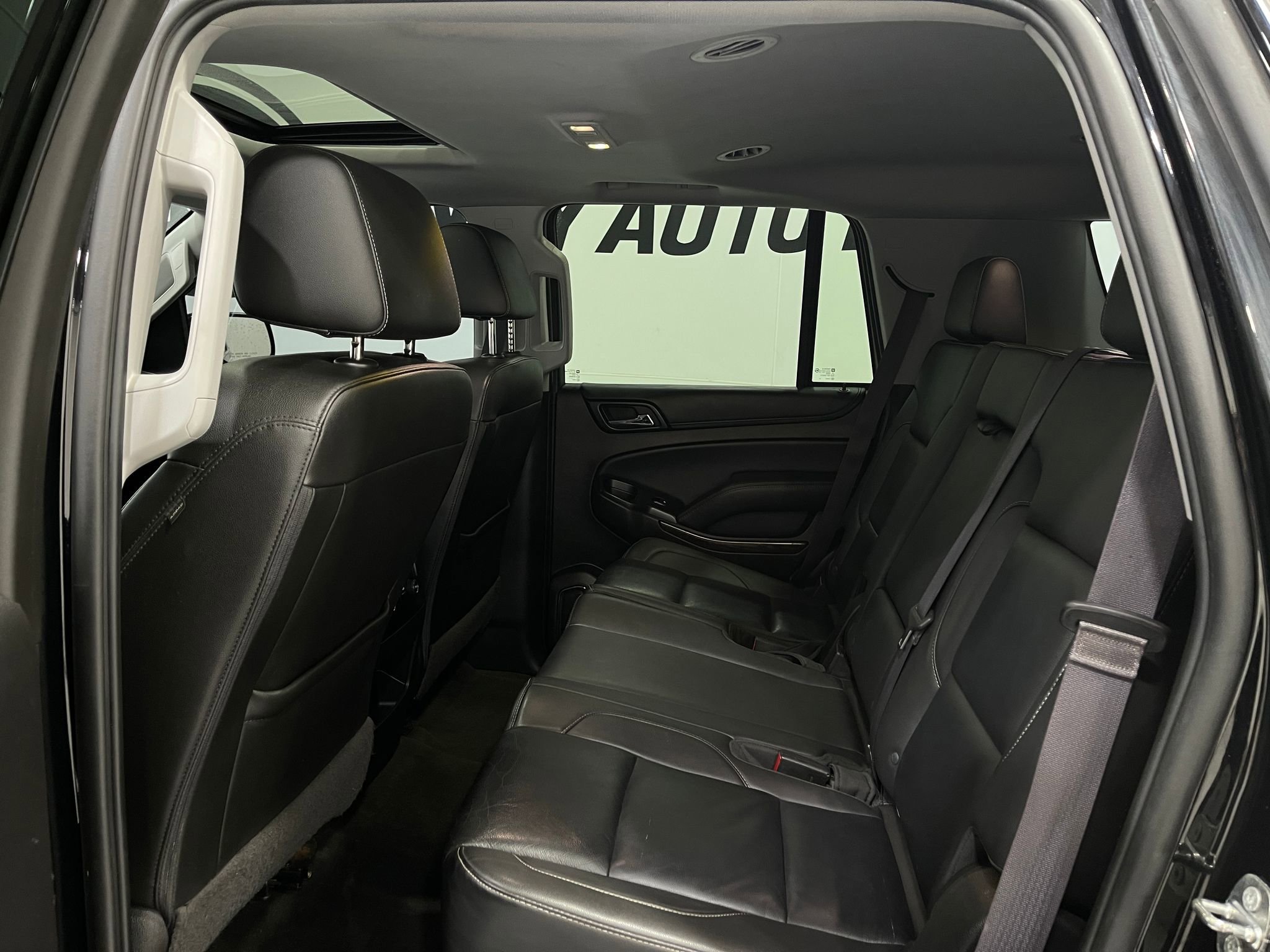 Used 2016 Chevrolet Tahoe LT w/ Off-Road Package AWD/4WD image 28