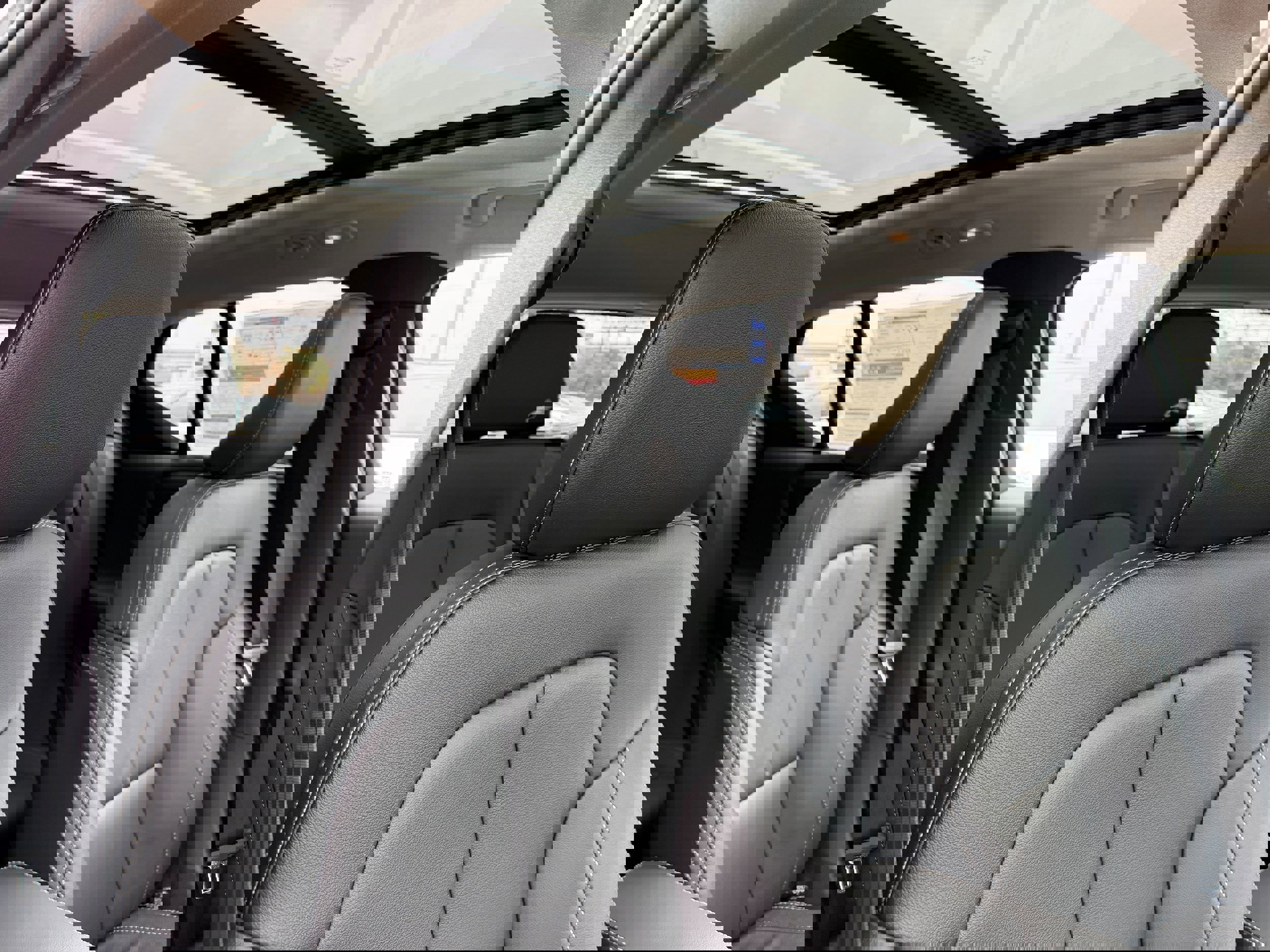 New 2026 Volvo XC40 B4 Plus image 9