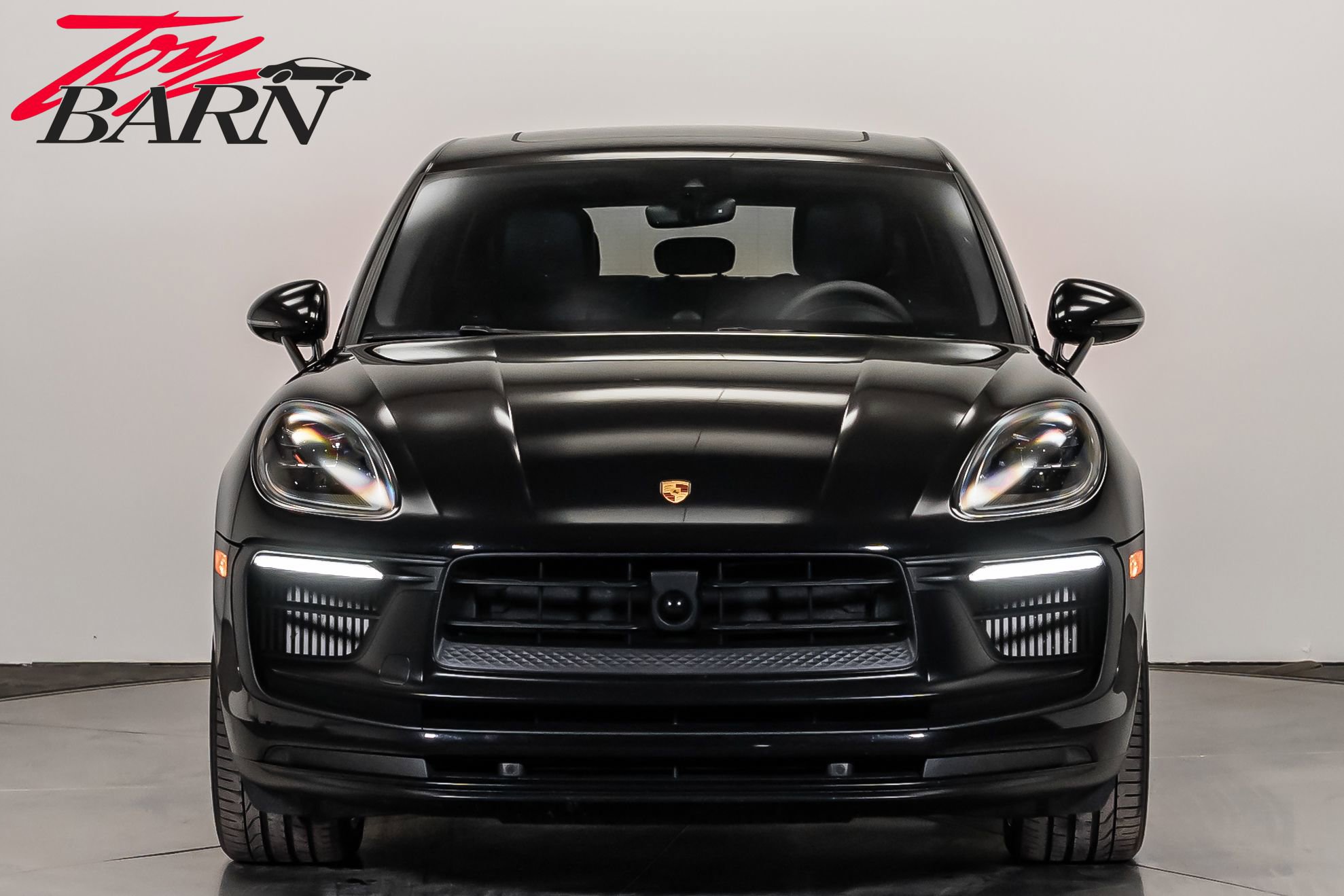 Used 2023 Porsche Macan GTS w/ GTS Sport Package image 8