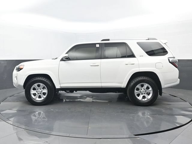 Used 2020 Toyota 4Runner SR5 Premium w/ Moonroof Package AWD/4WD image 24