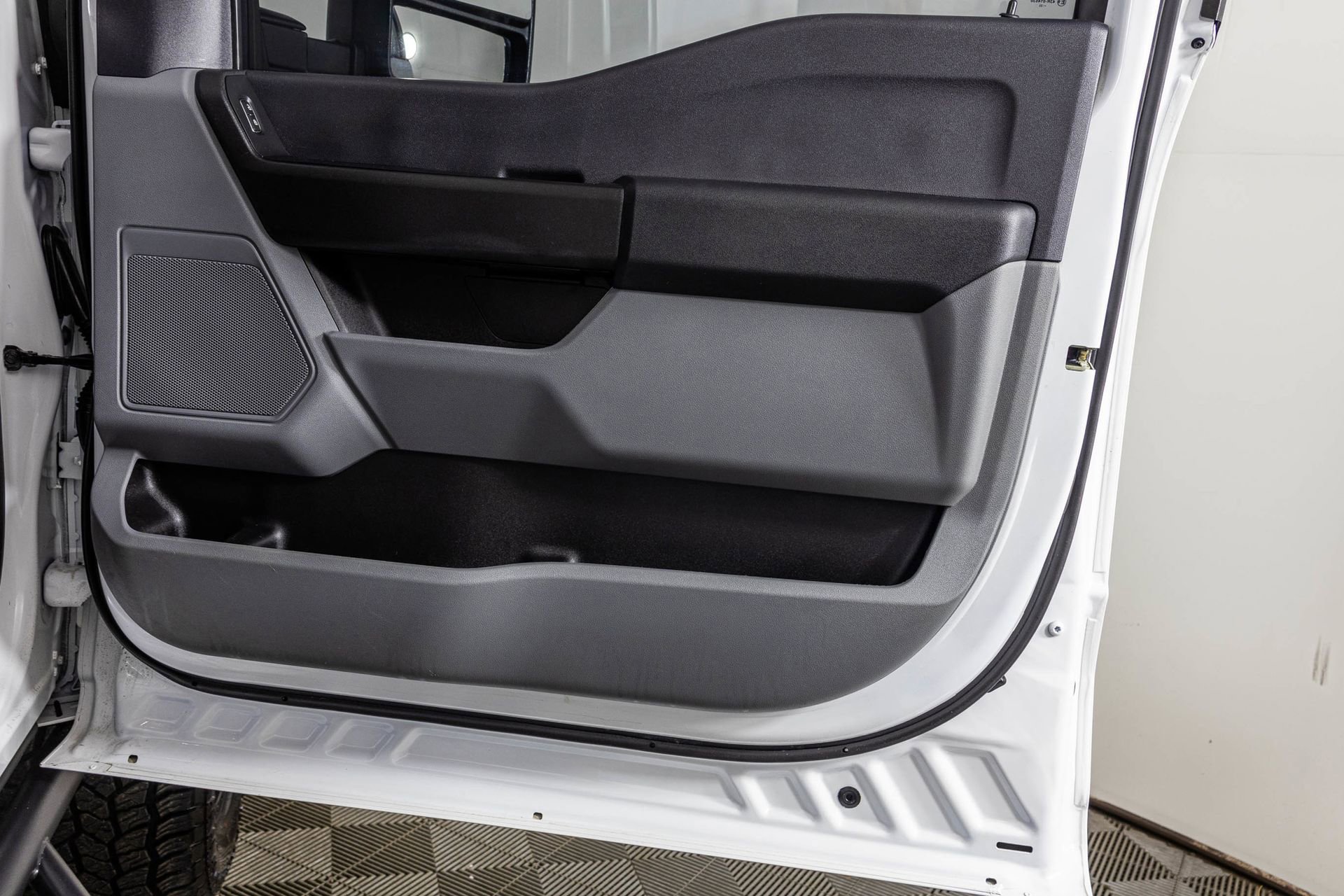 Used 2023 Ford F250 XL w/ 360-Degree Camera Package image 46