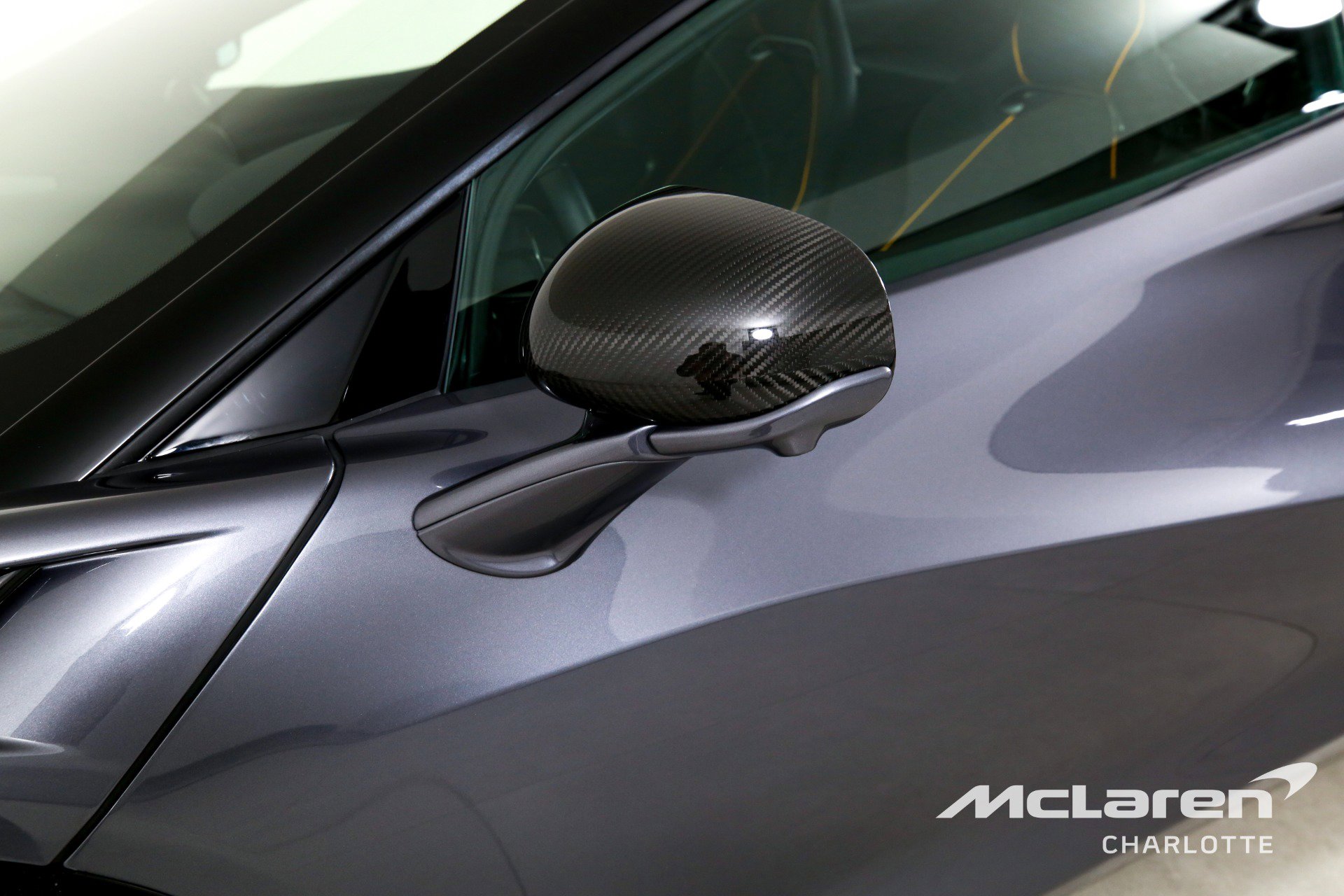 Used 2023 McLaren Artura image 31