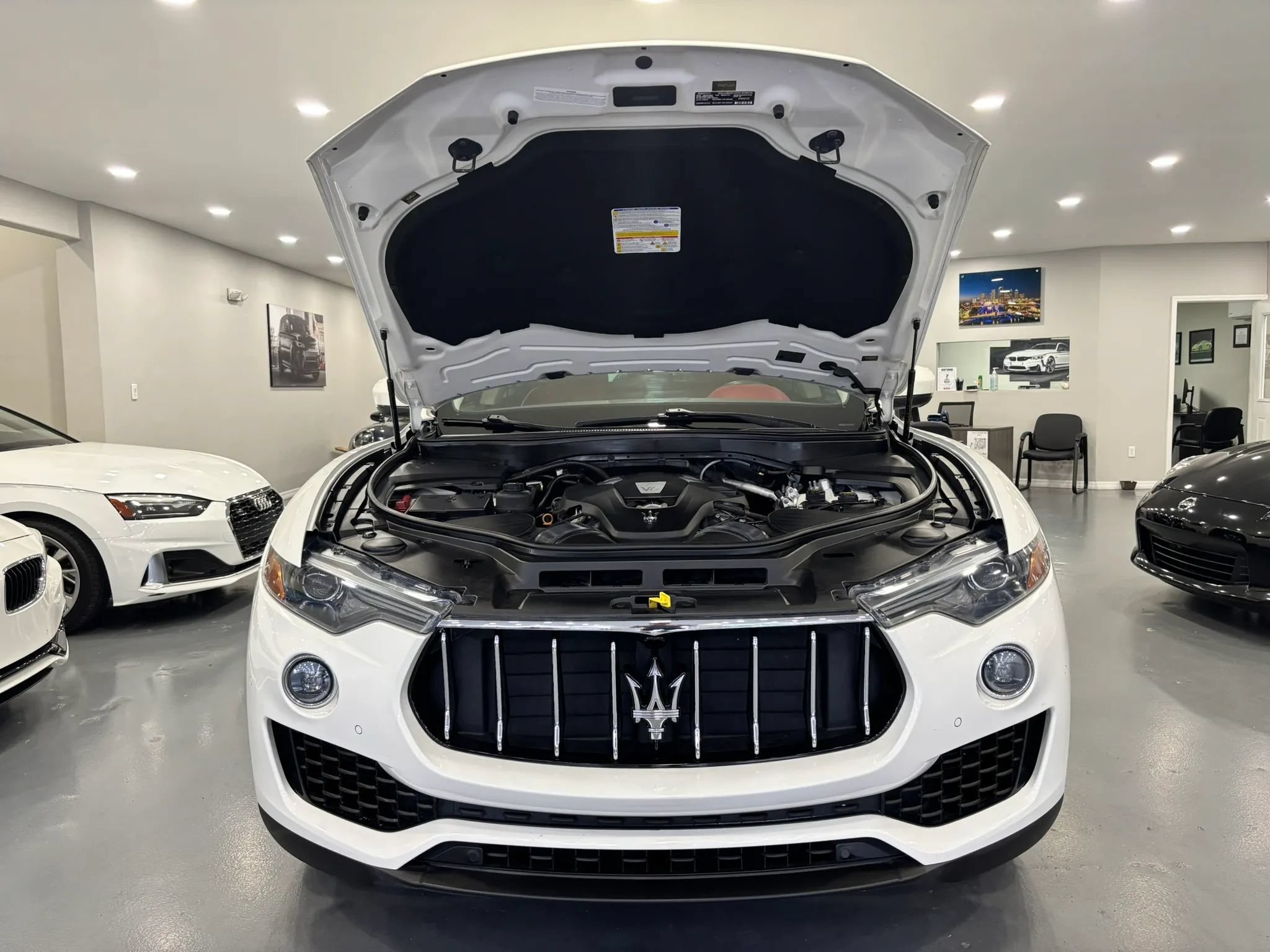 Used 2017 Maserati Levante AWD/4WD image 45