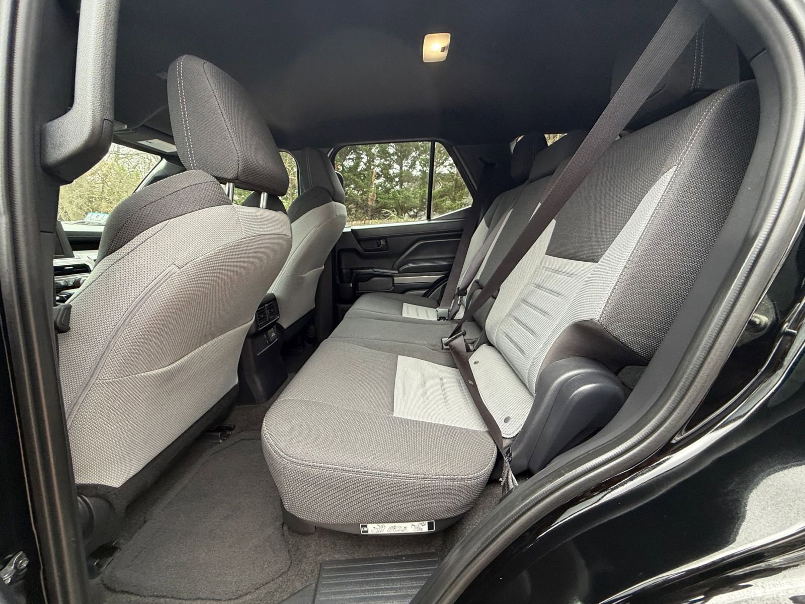 Used 2025 Toyota 4Runner TRD Off-Road image 25