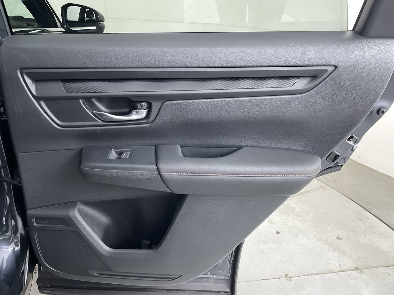 Used 2025 Honda CR-V Sport image 24