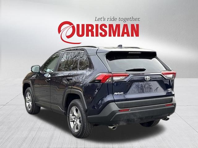 Used 2025 Toyota RAV4 XLE image 4