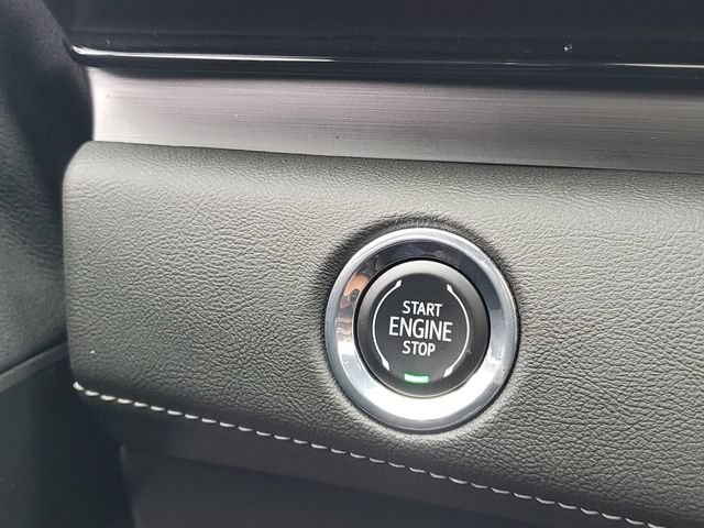 Used 2023 Cadillac Escalade Premium Luxury AWD/4WD image 20