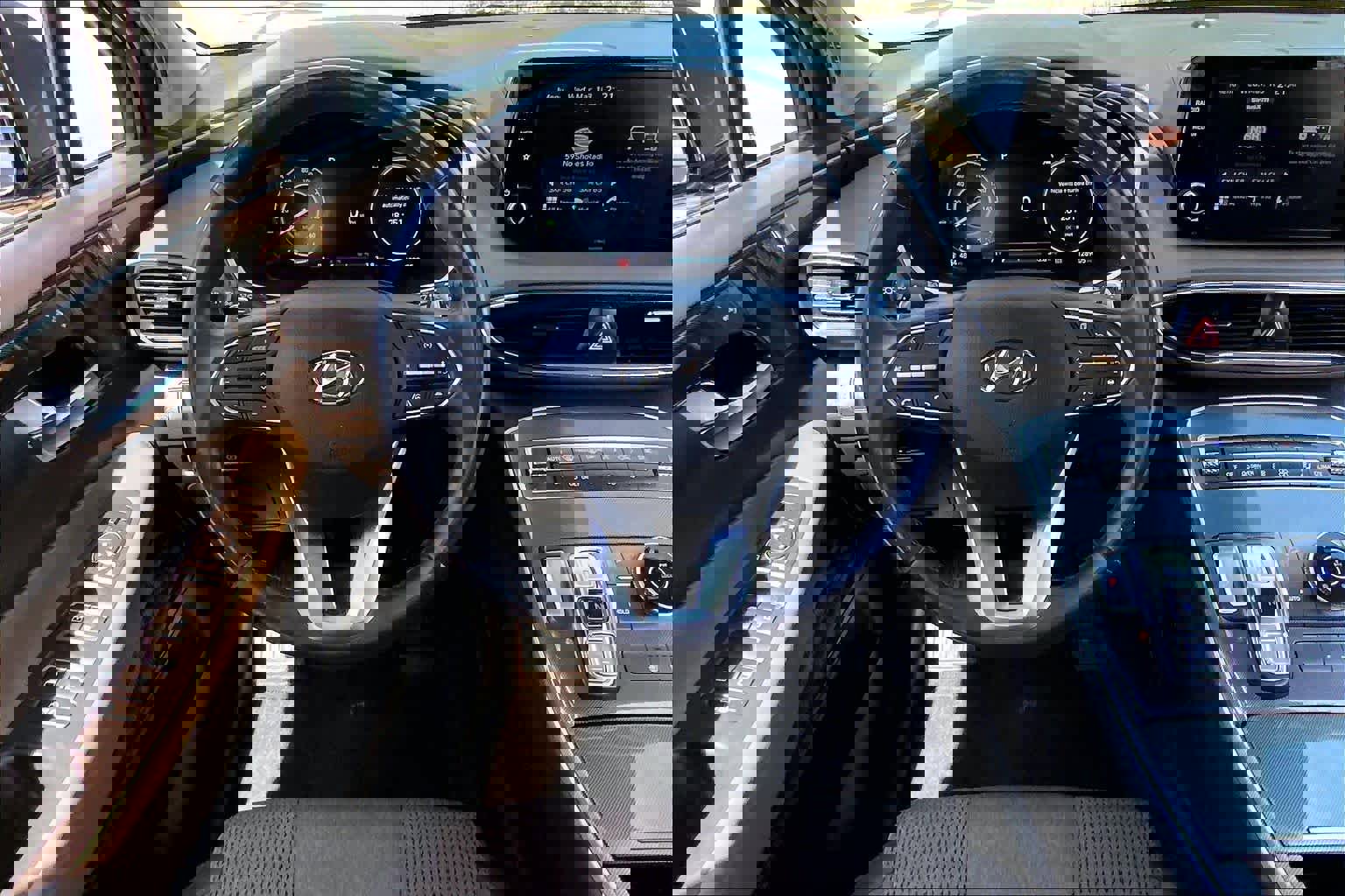 Used 2021 Hyundai Santa Fe Blue w/ Cargo Package image 6