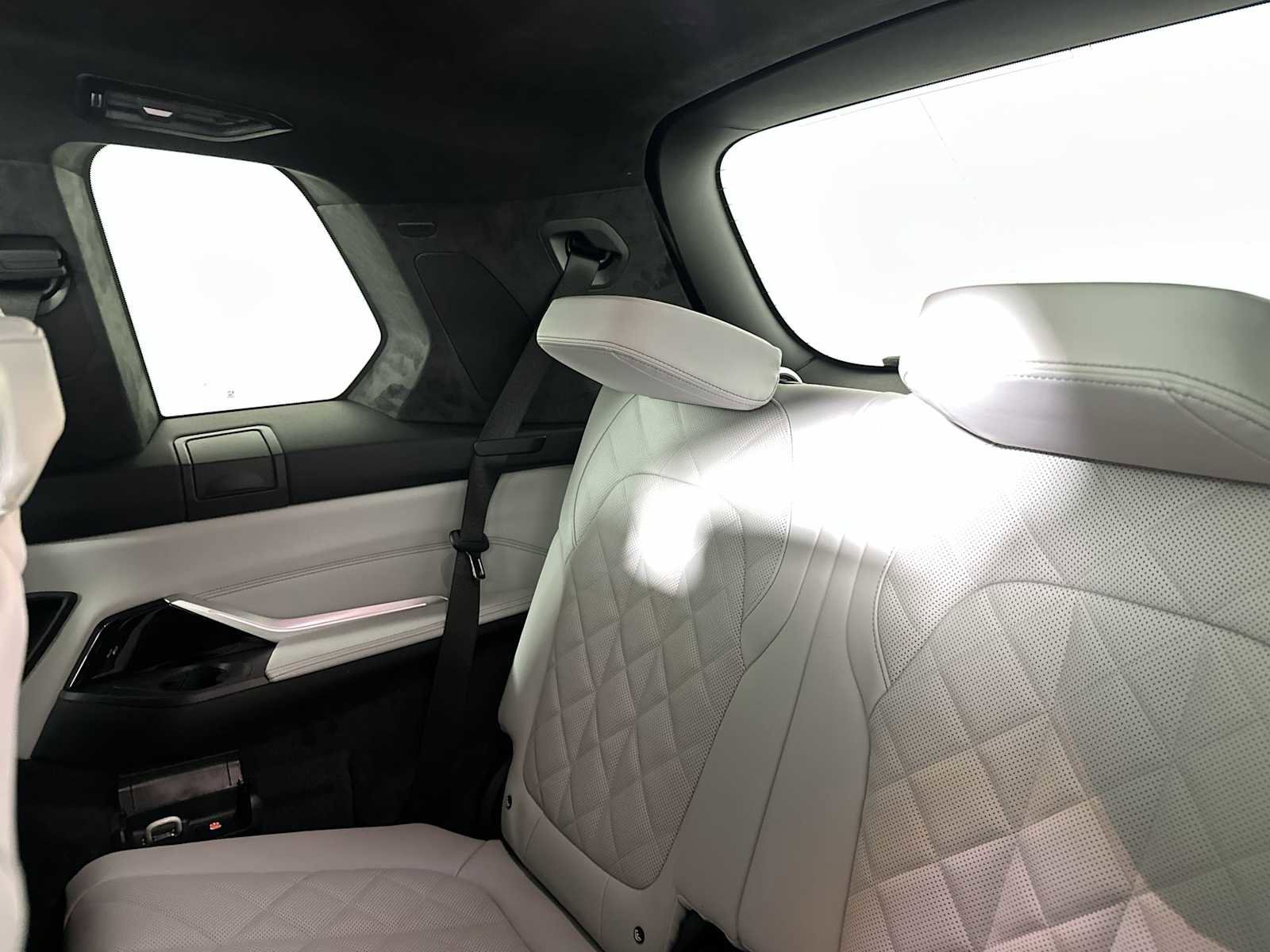 New 2026 BMW X7 xDrive40i w/ Executive Package image 20