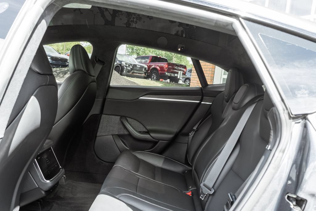 Used 2021 Tesla Model S Plaid AWD/4WD image 23