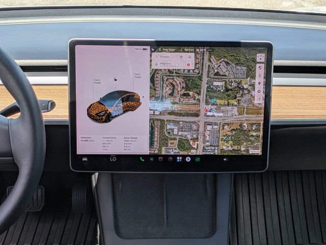 Used 2021 Tesla Model 3 Standard Range Plus RWD image 17