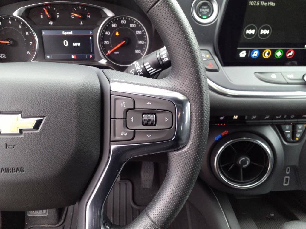 New 2025 Chevrolet Blazer LT w/ Convenience Package image 13