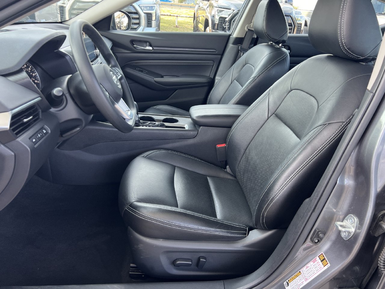 Used 2020 Nissan Altima 2.5 S FWD image 7