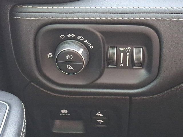 Used 2023 RAM 1500 Limited w/ Night Edition AWD/4WD image 29