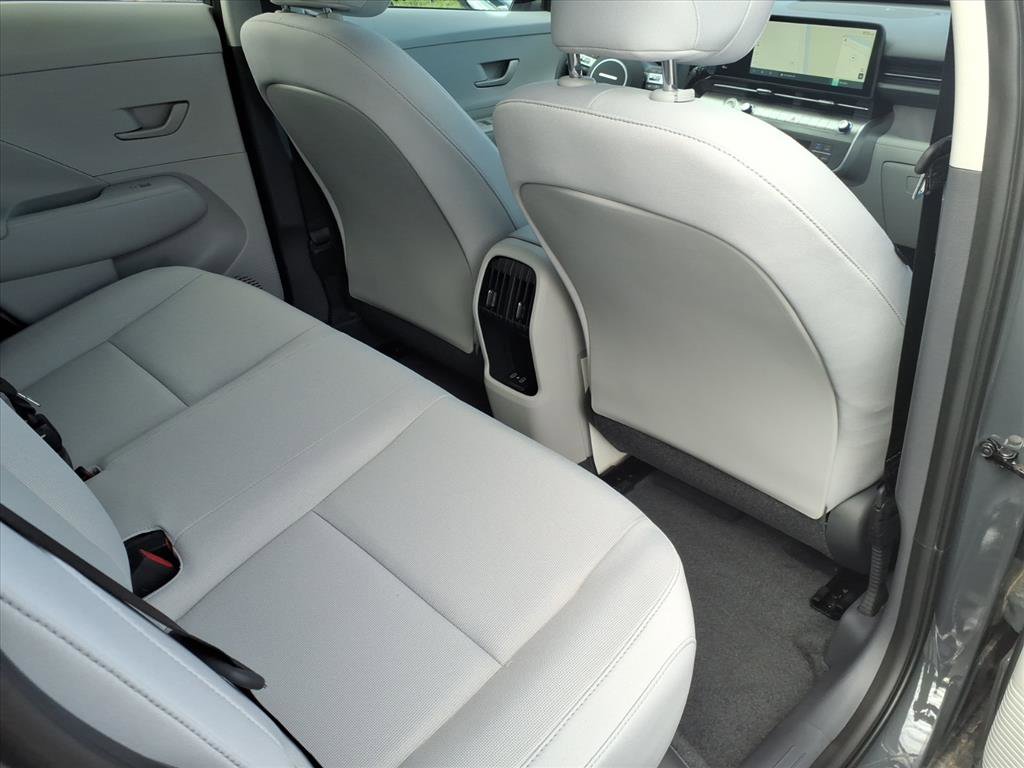 New 2025 Hyundai Kona SEL image 8