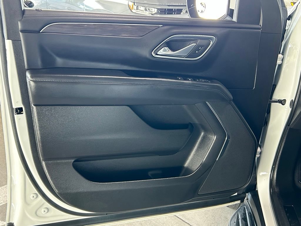 Used 2023 Chevrolet Tahoe LS RWD image 32