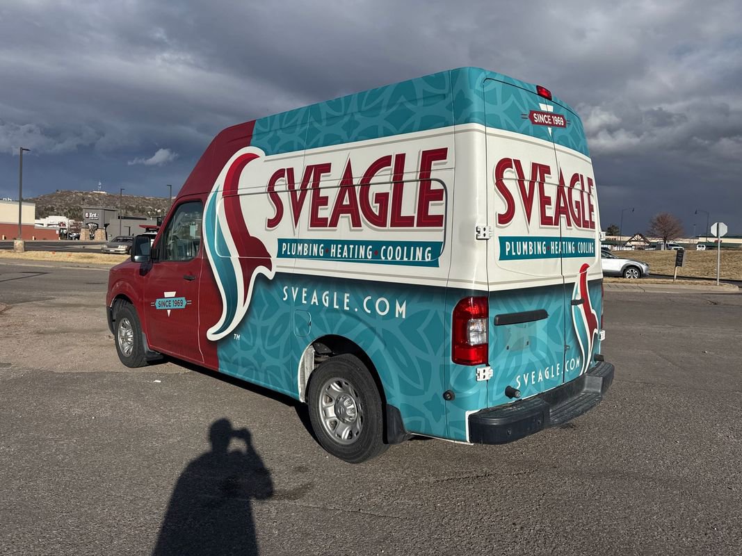 Used 2017 Nissan NV 2500 SV image 7