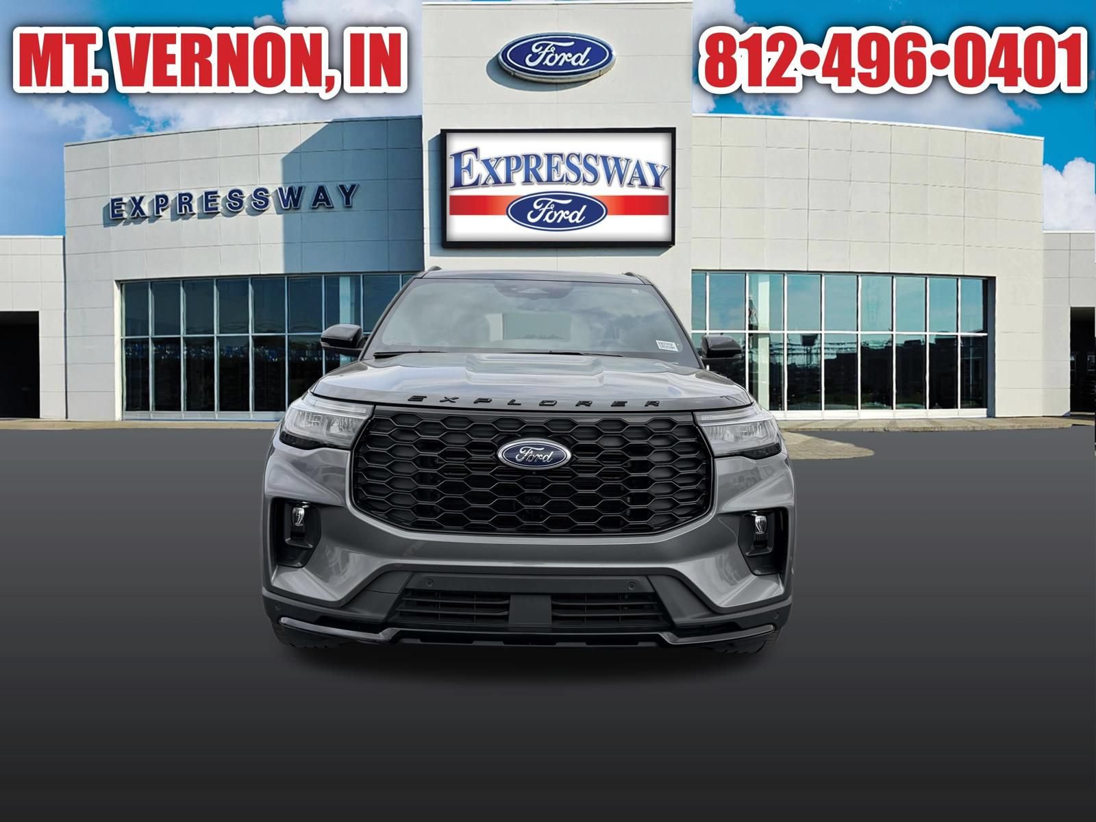 Used 2025 Ford Explorer ST-Line w/ ST-Line Street Pack AWD/4WD image 4