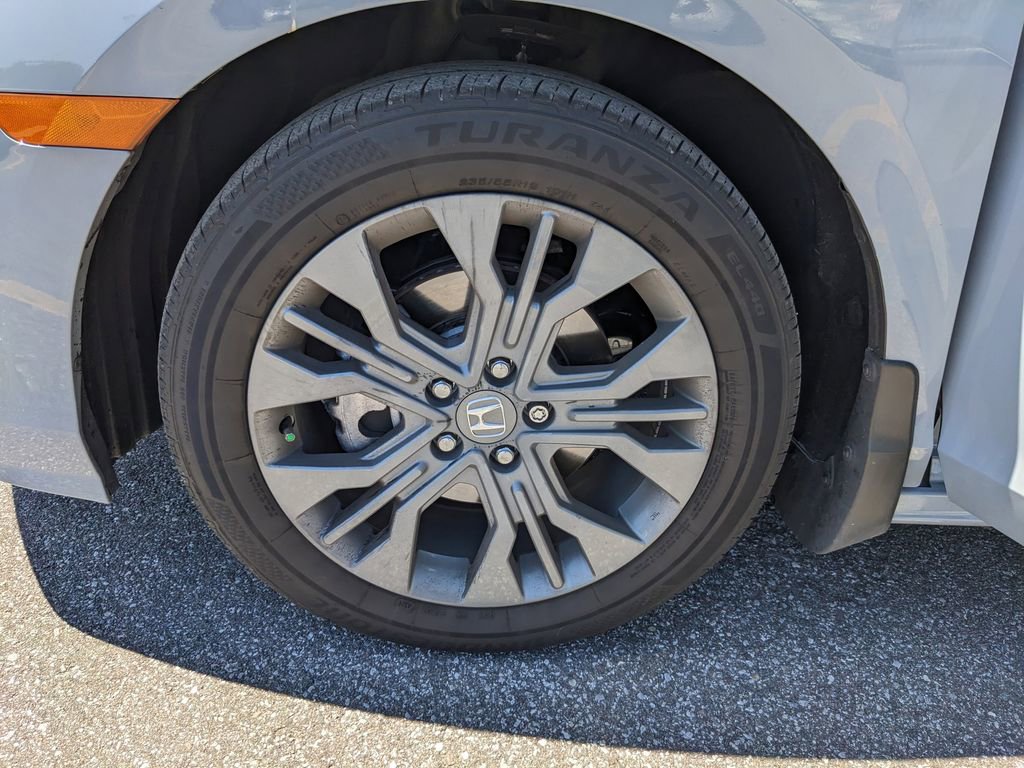 Used 2025 Honda Odyssey Touring image 35