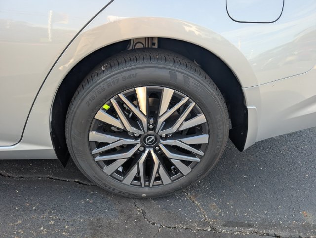New 2026 Nissan Altima 2.5 SV FWD image 19