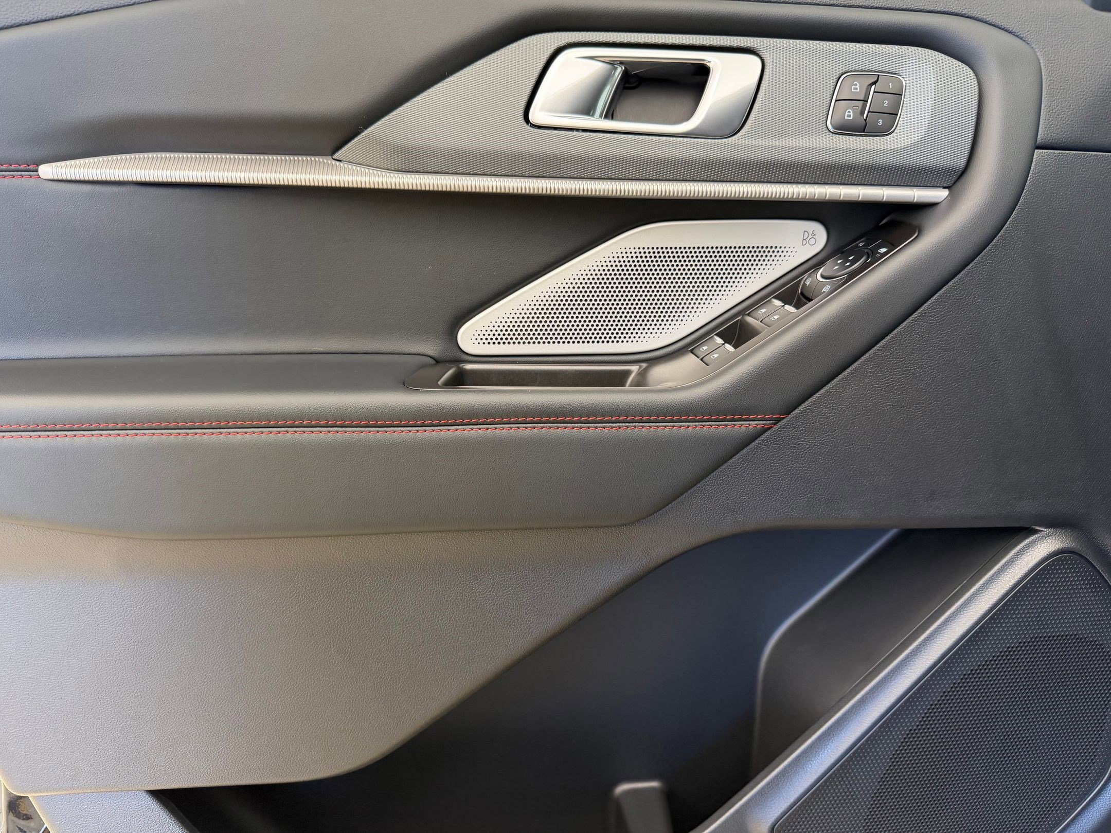 New 2026 Ford Explorer ST w/ Sun And Sound Package image 11