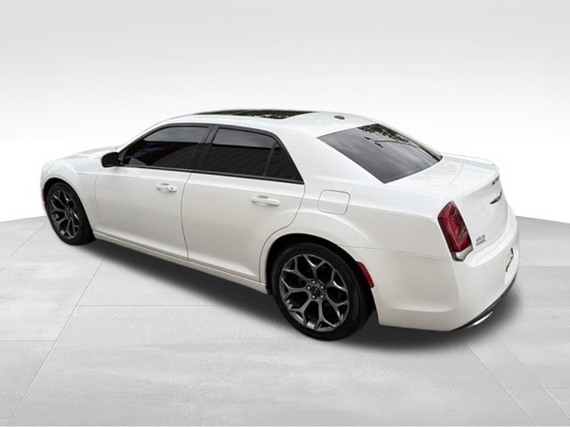 Used 2015 Chrysler 300 S RWD image 35