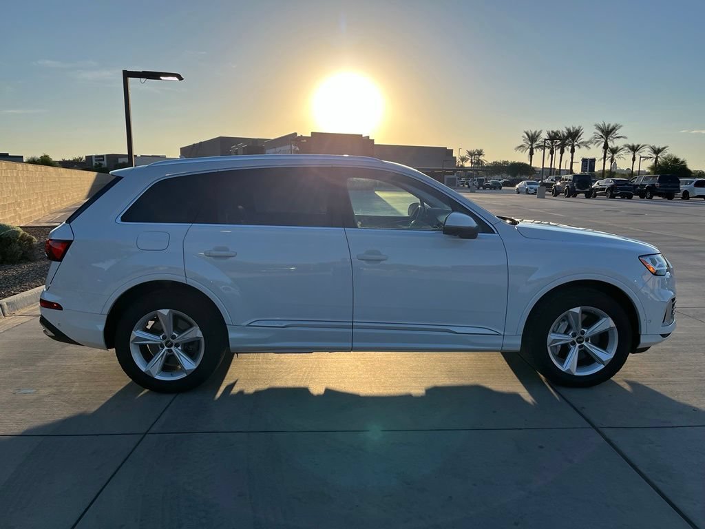 Used 2023 Audi Q7 2.0T Premium w/ Convenience Package AWD/4WD image 7