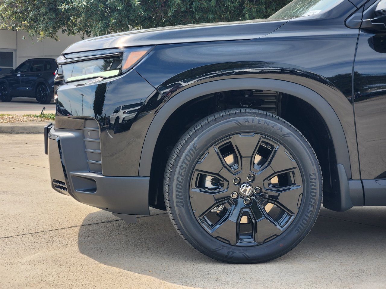 New 2026 Honda Pilot Black Edition image 5