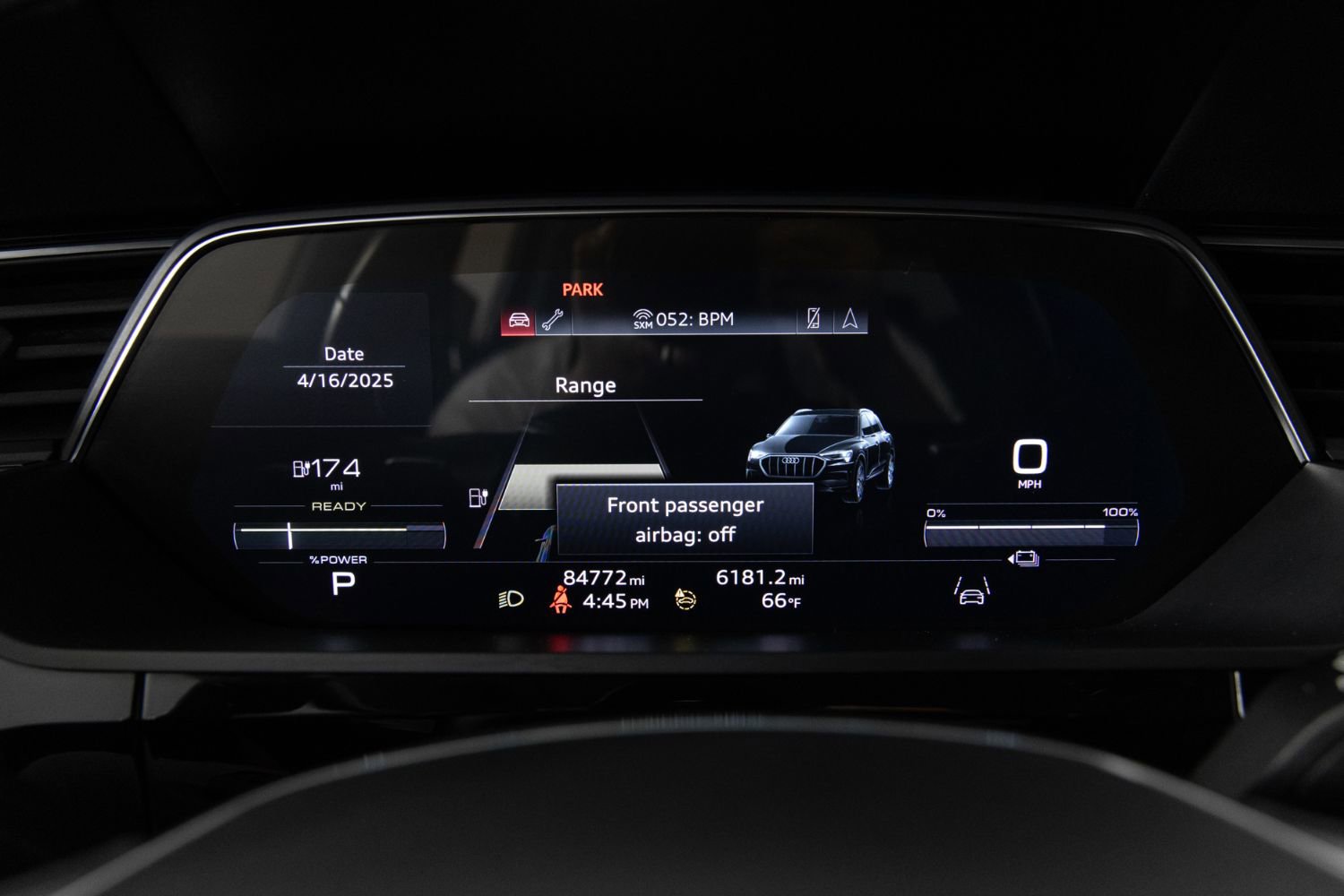 Used 2021 Audi e-tron Premium w/ Convenience Plus Package image 31