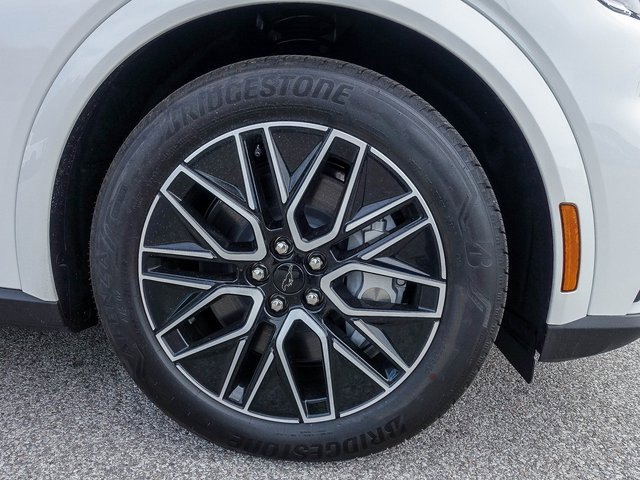 New 2025 Ford Mustang Mach-E Premium image 24