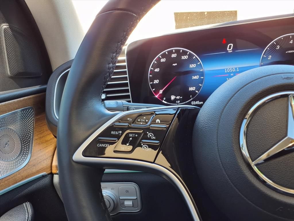 Used 2025 Mercedes-Benz GLE 350 4MATIC w/ Winter Package image 28
