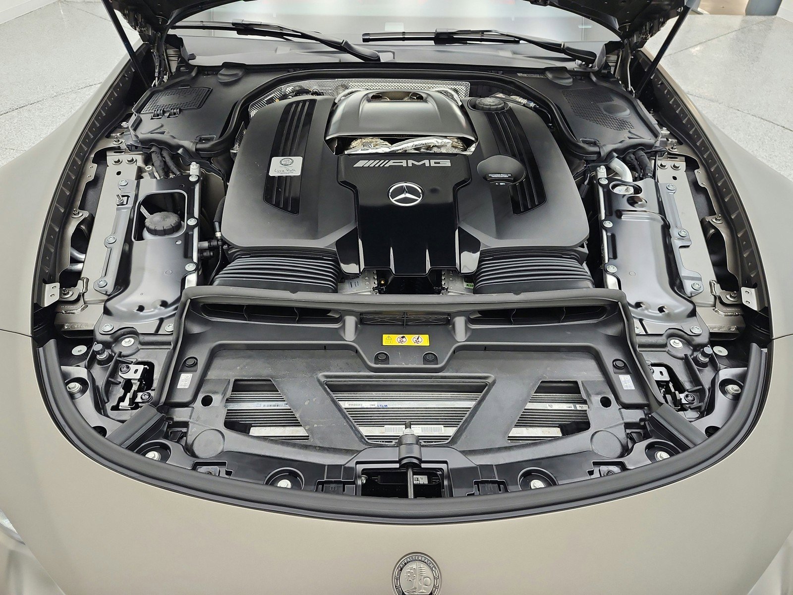 New 2026 Mercedes-Benz SL 63 AMG S e Performance 4MATIC image 12