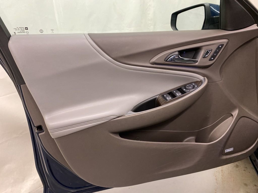 Used 2019 Chevrolet Malibu Premier image 9