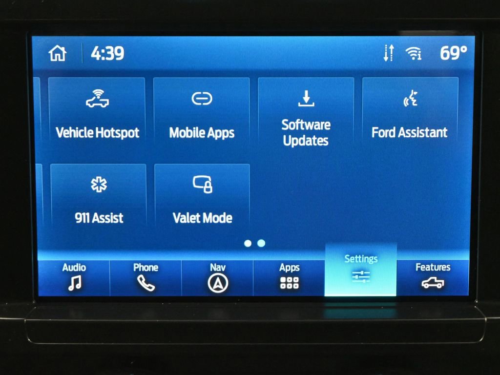 Used 2022 Ford F150 XLT w/ Trailer Tow Package AWD/4WD image 9