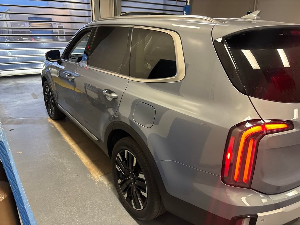 Used 2023 Kia Telluride SX Prestige AWD/4WD image 7