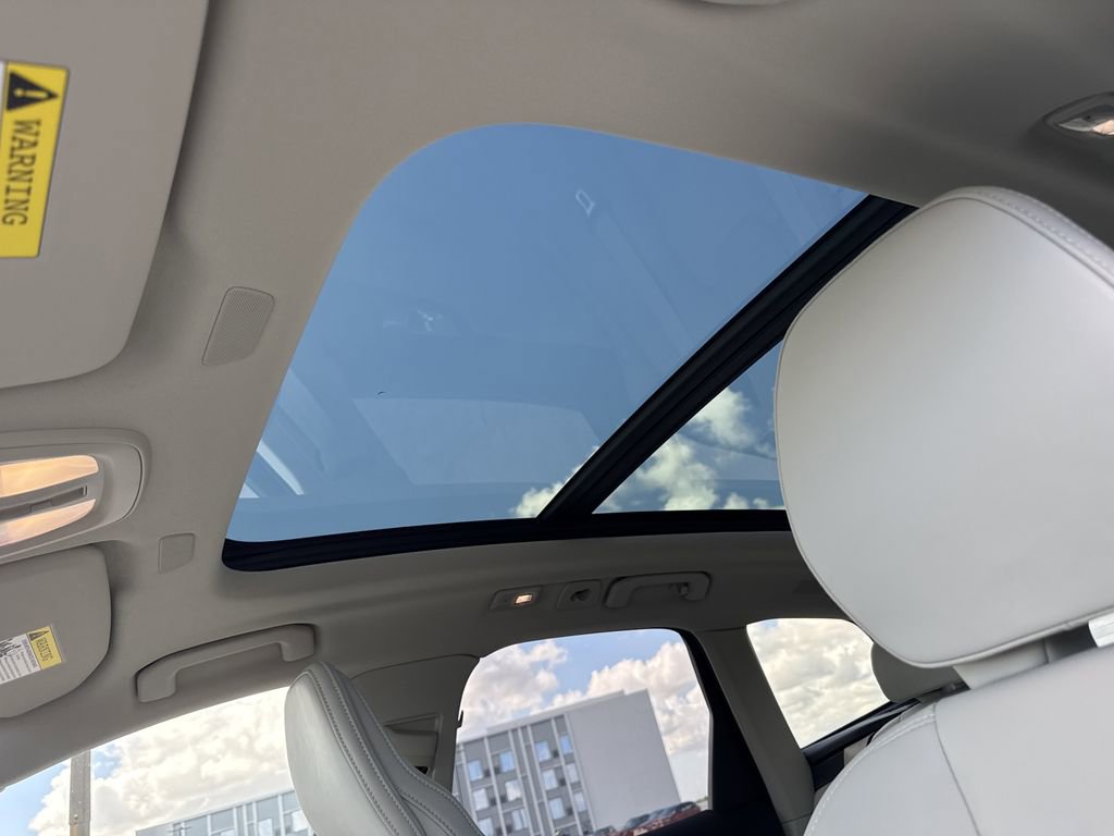 New 2025 Volvo XC60 T8 Ultra w/ Protection Package Premier image 23