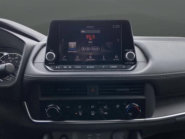 Used 2025 Nissan Rogue S image 5