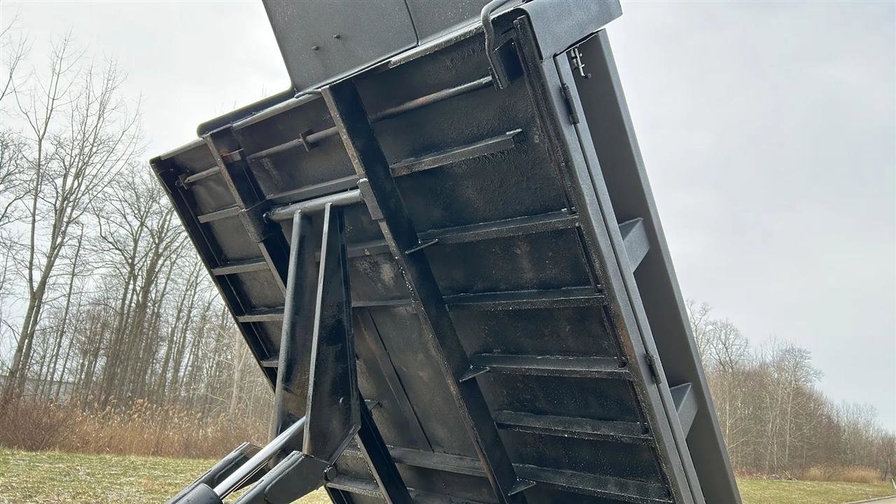 Used 2015 Ford F350 XL w/ Snow Plow Prep Package image 51