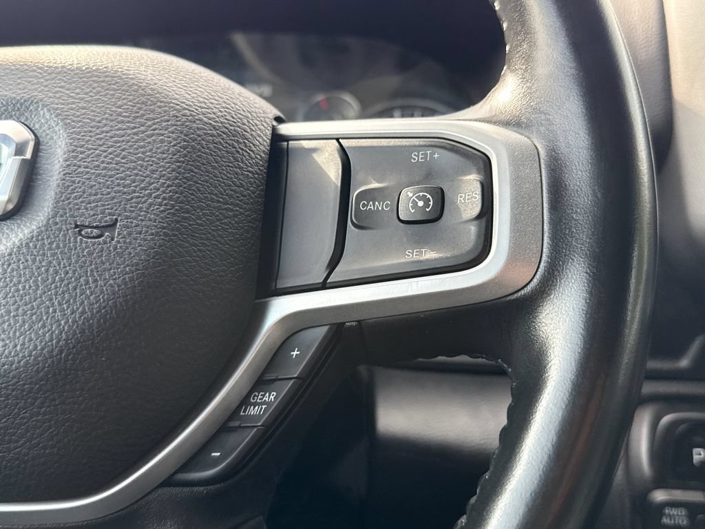 Used 2023 RAM 1500 Big Horn AWD/4WD image 28