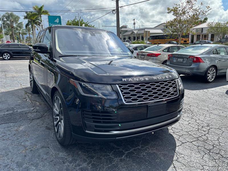Used 2020 Land Rover Range Rover HSE image 7