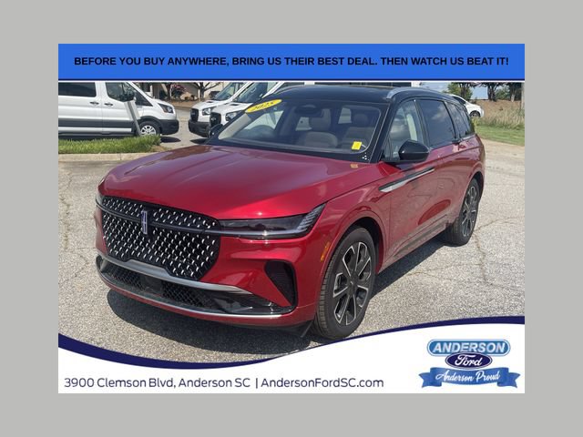 Used 2025 Lincoln Nautilus Reserve